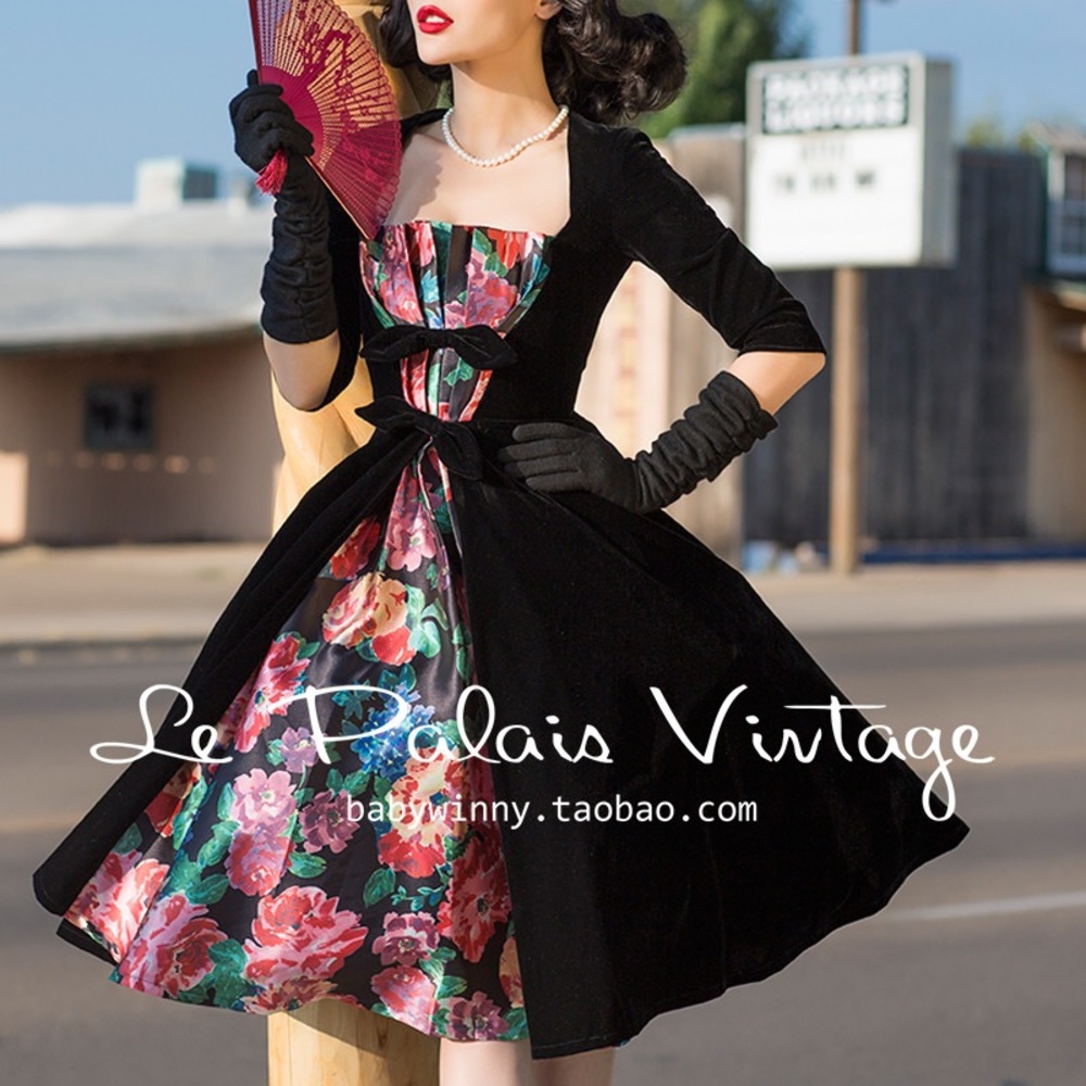 Le Palais Vintage Pleated Floral Bow Velvet Dress